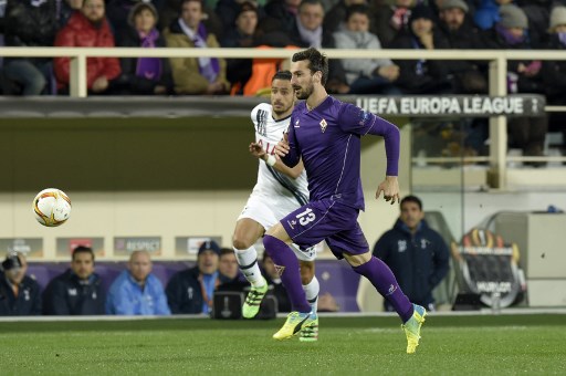 Fiorentina y Cagliari eternizan a Davide Astori en sus camisetas