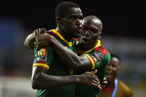 Camerún se acerca a cuartos de la Copa Africana de Naciones, Gabón está complicado