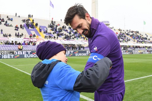Fiorentina renueva contrato de futbolista recientemente fallecido