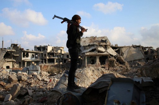 Una Siria devastada entra en su séptimo año de guerra con un doble atentado