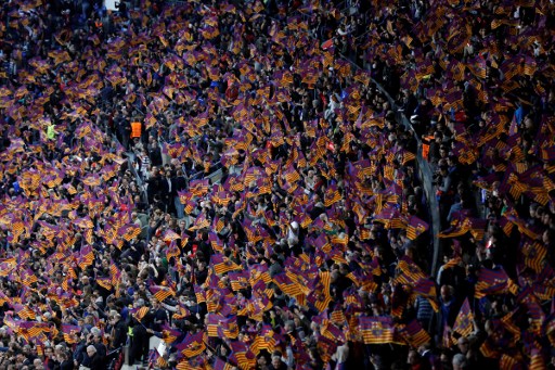 Aficionados del FC Barcelona festejaron a lo grande en el Camp Nou