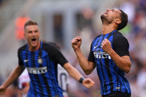Inter de Milán gana en los últimos minutos y sigue invicto en el Calcio