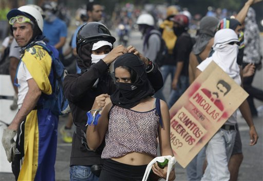 La oposición venezolana marchará hacia la zona militar en Caracas