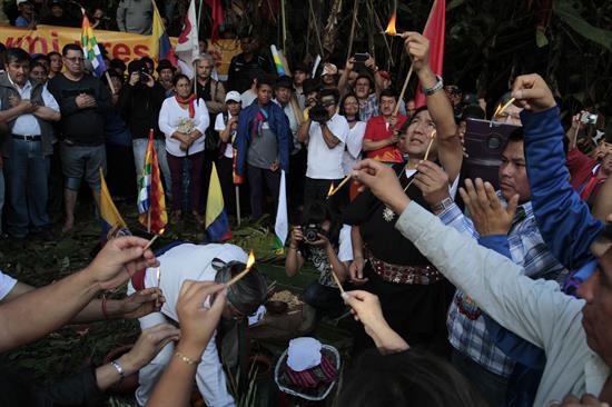 Organizaciones indígenas desconocen apoyo de políticos de oposición