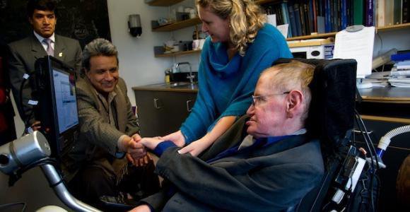 Presidente Moreno lamenta muerte de Stephen Hawking