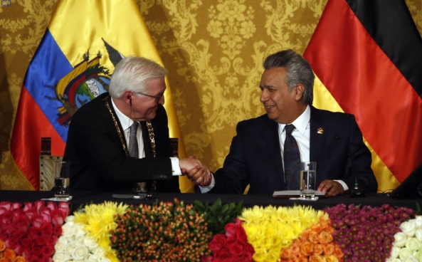 Ecuador y Alemania tratan sobre el visado Schengen