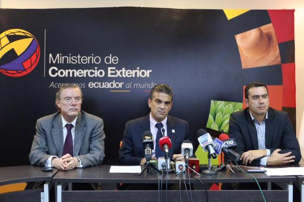 Ecuador eliminará aranceles a importaciones de Colombia