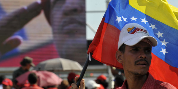 Panadera, evangélico y sindicalista se inscriben junto a Maduro y Capriles