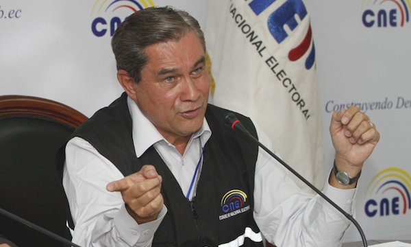 Domingo Paredes defiende receso electoral de cuatro días