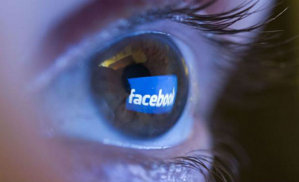 Facebook quiere leer tus pensamientos y transformarlos en mensajes para enviar