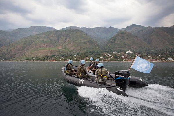 129 muertos en naufragio en lago de RDCongo
