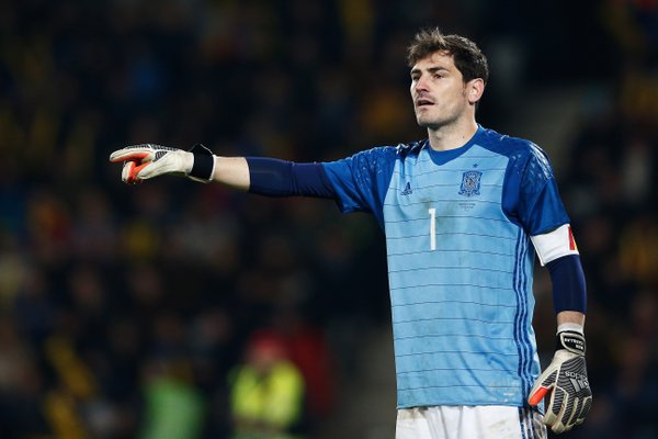 Casillas: “Ayudemos a Ecuador”