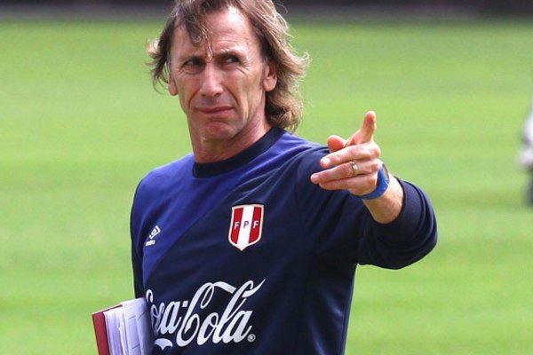 El &#039;Tigre&#039; Gareca llama a cuatro arqueros para selección peruana