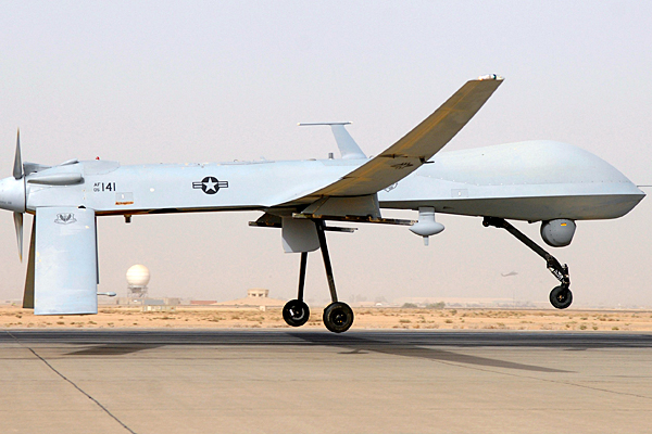 El Pentágono envía &quot;drone&quot; para ayudar en la busca del avión malasio