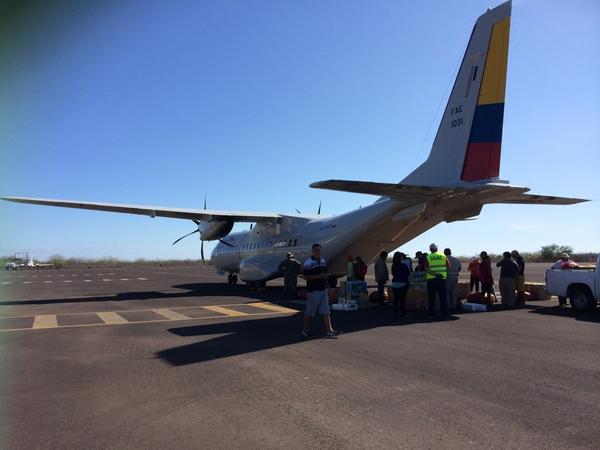 Avión de la FAE llevó 10 toneladas de víveres a Galápagos