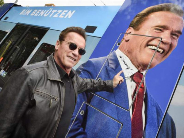 Subastan autógrafo de Schwarzenegger para reunir fondos que se destinarán a salvar tortugas