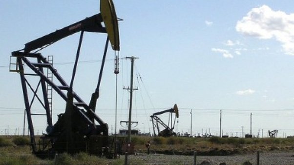 Ecuador inicia ronda de licitaciones petroleras en Pekín