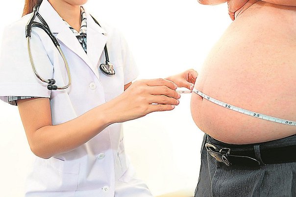 Menos estadounidenses con obesidad tratan de perder peso, según estudio universitario