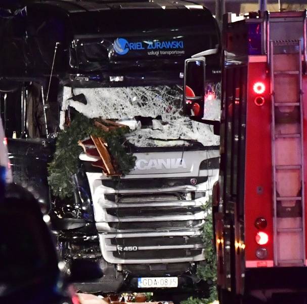 Berlín: varios indicios apuntan a que incidente con camión fue un &quot;ataque&quot;, según ministro