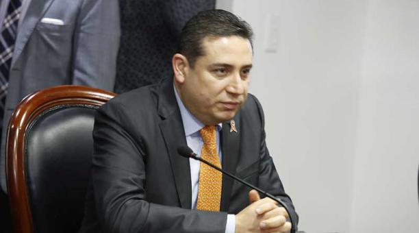 Eduardo Mangas renuncia a la Secretaría General de la Presidencia de la República