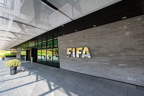 FIFA suspende de por vida a exdirigentes implicados en actos de corrupción