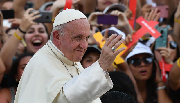 Papa Francisco llegó a Lima para una jornada de 3 días tras visitar Chile