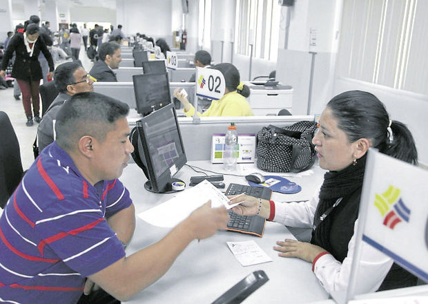 ANT abre dos oficinas para renovar licencias de conducir en Guayaquil