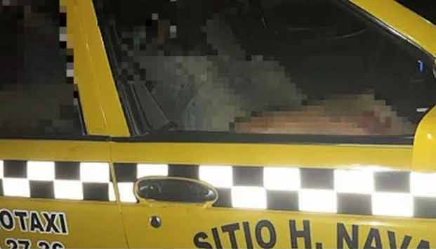 Hallan 7 cuerpos mutilados dentro de un taxi en balneario de México