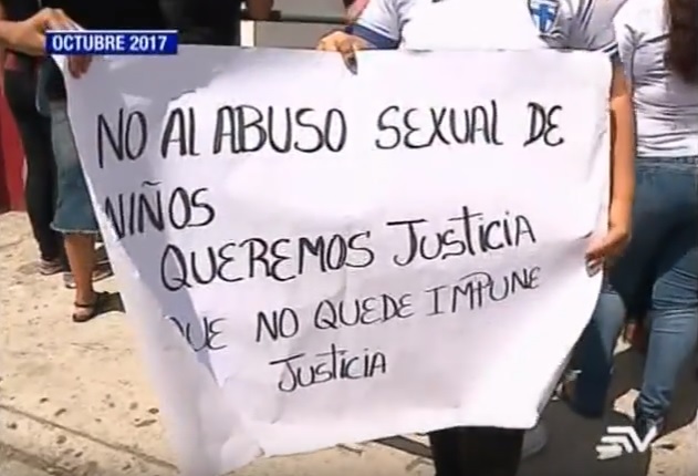 Suspenden audiencia contra 2 exprofesores acusados de violación en Guayaquil