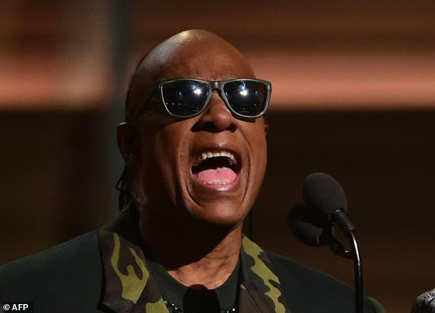 Stevie Wonder liderará concierto a favor de ayuda contra la pobreza