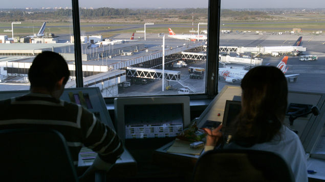 “Despacito” interfiere torre de control aeropuerto argentino