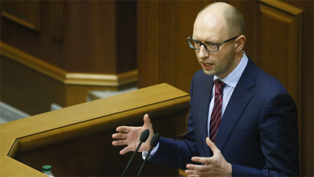Primer ministro de Ucrania denuncia agresión militar rusa