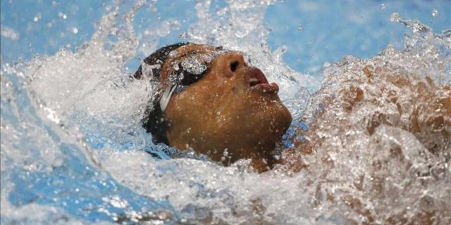 Nadadores de Ecuador, México,Venezuela y Estados Unidos compiten en Cuba