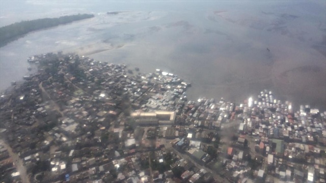 Agua volverá en 25 días a ciudad afectada por el crudo derramado por las FARC