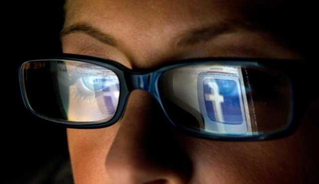3 cosas que no sabías que Facebook le hace a nuestro cerebro