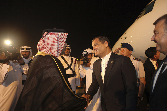 El presidente Correa llegó a Catar para fortalecer relaciones