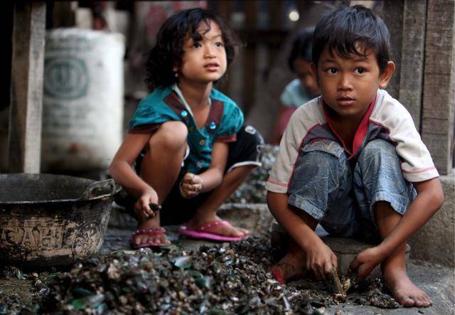 Según la ONU más de 300 millones de niños alrededor del mundo viven en extrema pobreza