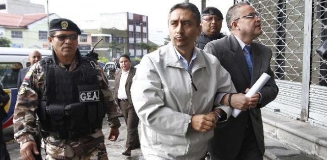 Diego Vallejo sentenciado a un año de prisión por tenencia ilegal de armas