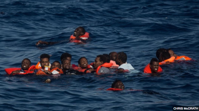 Nueva tragedia en el Mediterráneo: 34 fallecidos tras el naufragio de un bote