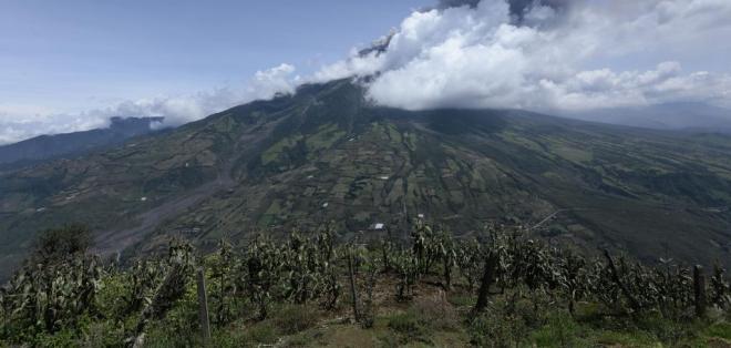 Baja el nivel de alerta en el volcán Tungurahua