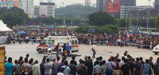 Un muerto y 9 heridos en un ataque con arma blanca en China