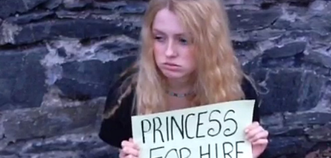 Princesa despedida de &#039;Game of Thrones&#039; busca trabajo en la calle