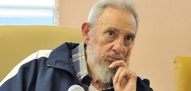Fidel Castro arremete contra el imperialismo de EE.UU. y sus aliados