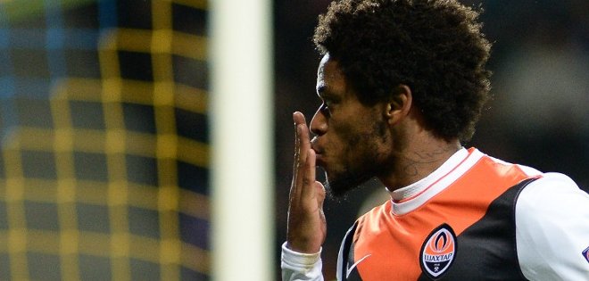 Luiz Adriano acusa a los aficionados del BATE Borisov de racismo