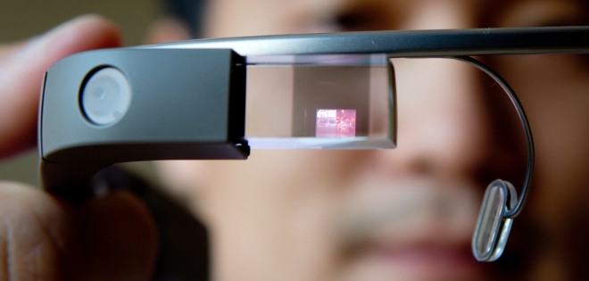 Por primera vez tratan adicción de hombre a Google Glass