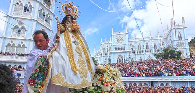2 millones de fieles llegarán a Loja por la Virgen del Cisne