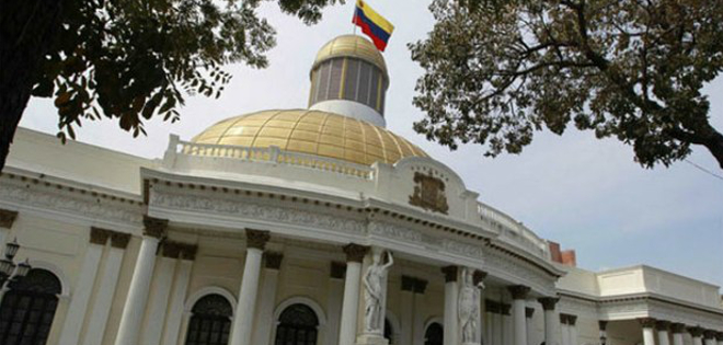 Parlamento de Venezuela aprueba amnistía para presos políticos
