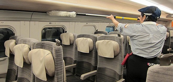 La &quot;milagrosa&quot; limpieza del tren bala japonés se hace viral en internet