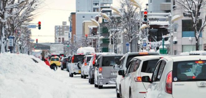 Temporal de nieve obliga a suspender más de 420 de vuelos en Japón