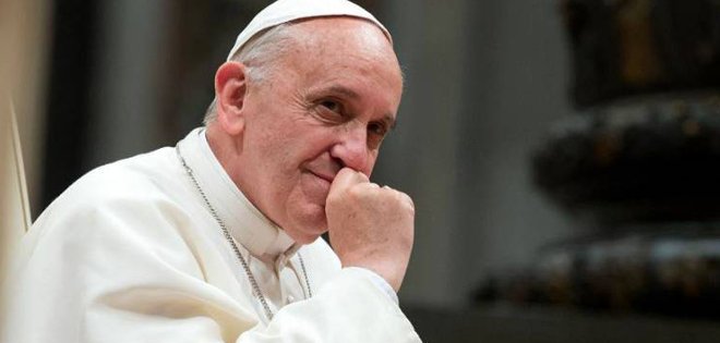 El papa pide afrontar con urgencia la &quot;globalización de la indiferencia&quot;